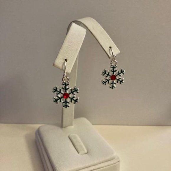 Christmas Snowflake Earrings - Picture 2 of 10